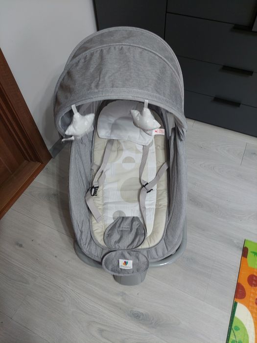 Заколисуючий центр шезлонг 4 в 1 Mastela 8114 Beige Grey (сіро-бежевий