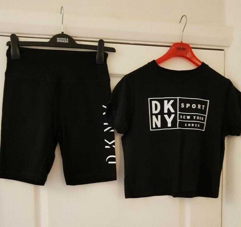 костюм спортивный кроп топ шорты р s 34 / XS / 42 dkny  donna karan