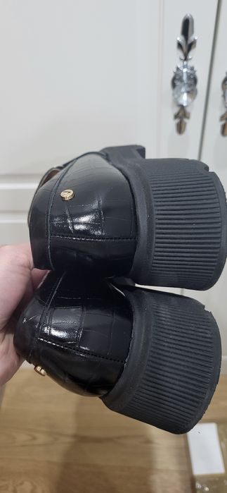 Buty Venezia Skóra naturalna 40