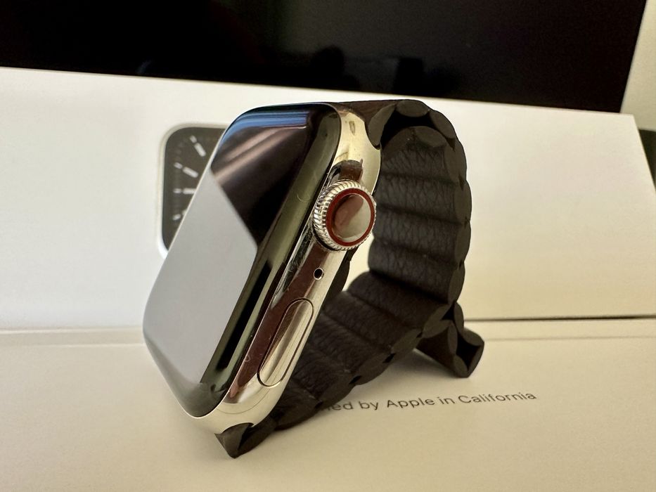 Apple Watch series 6 44mm Stainless Steel Case