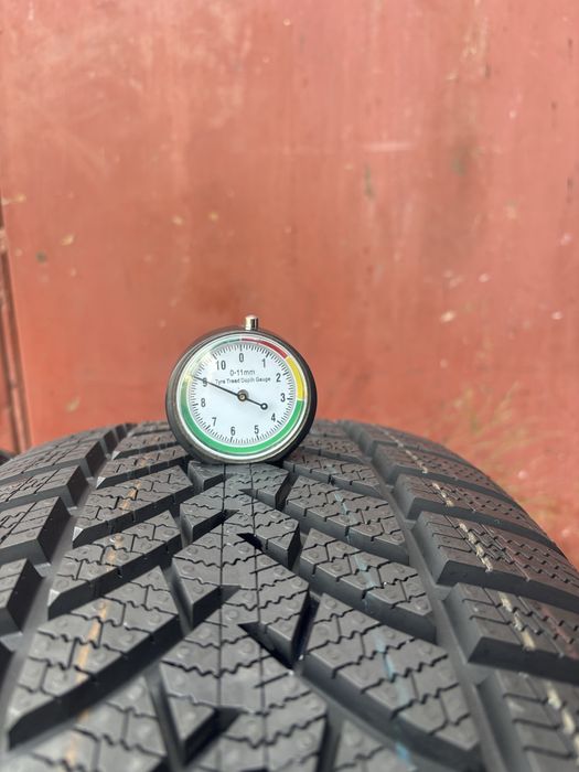 235/50/18 R18 Semperit Speed-Grip 3 зима 2 шт