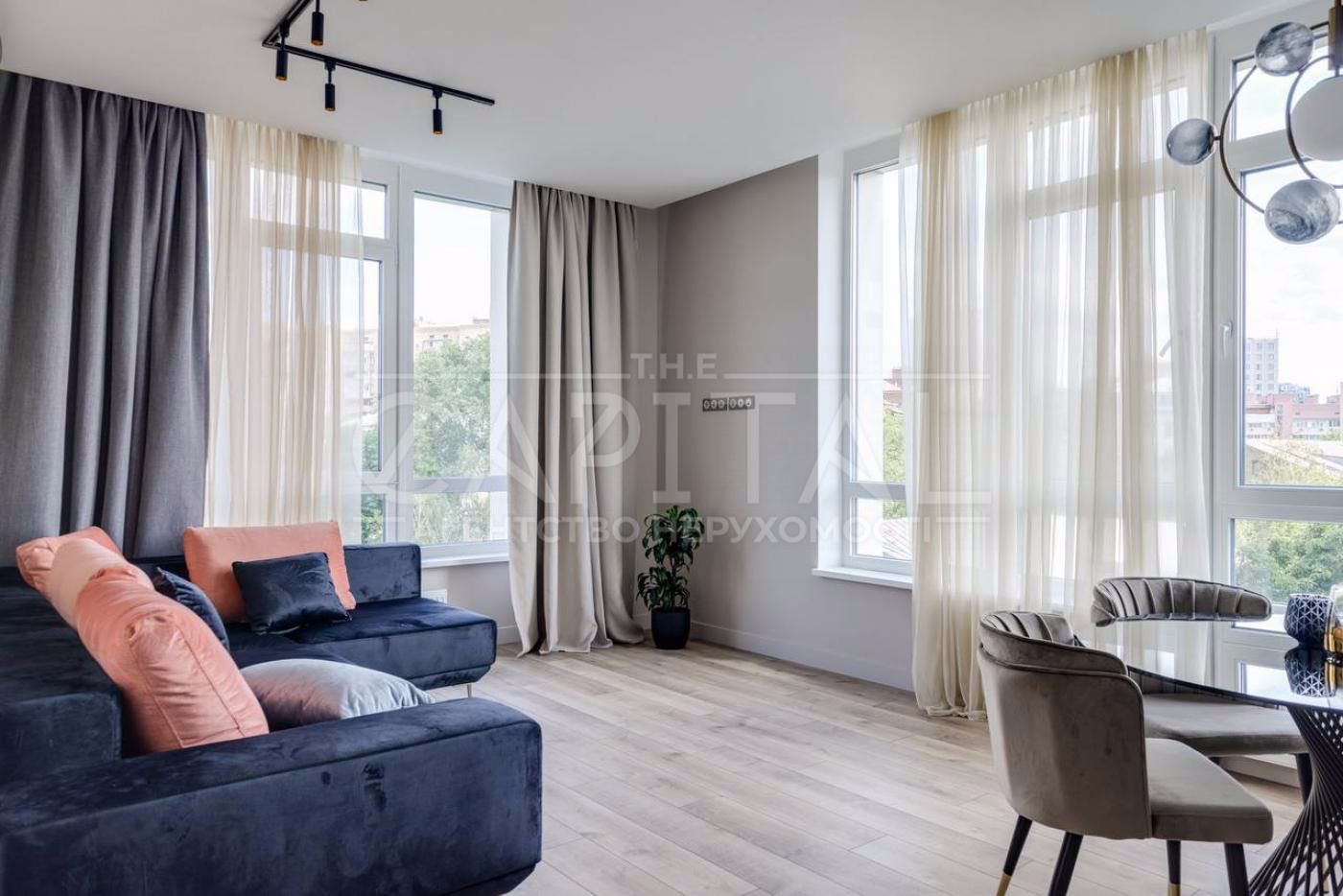 Продаж 2к апартаментів, 70 м2 в ЖК 38 Перлина, Голосіївський р-н,