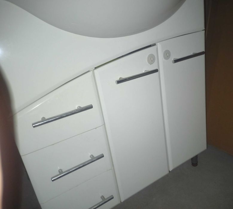 SZAFKA ŁAZIENKOWA - biała, błyszcząca + DUŻY ZLEW