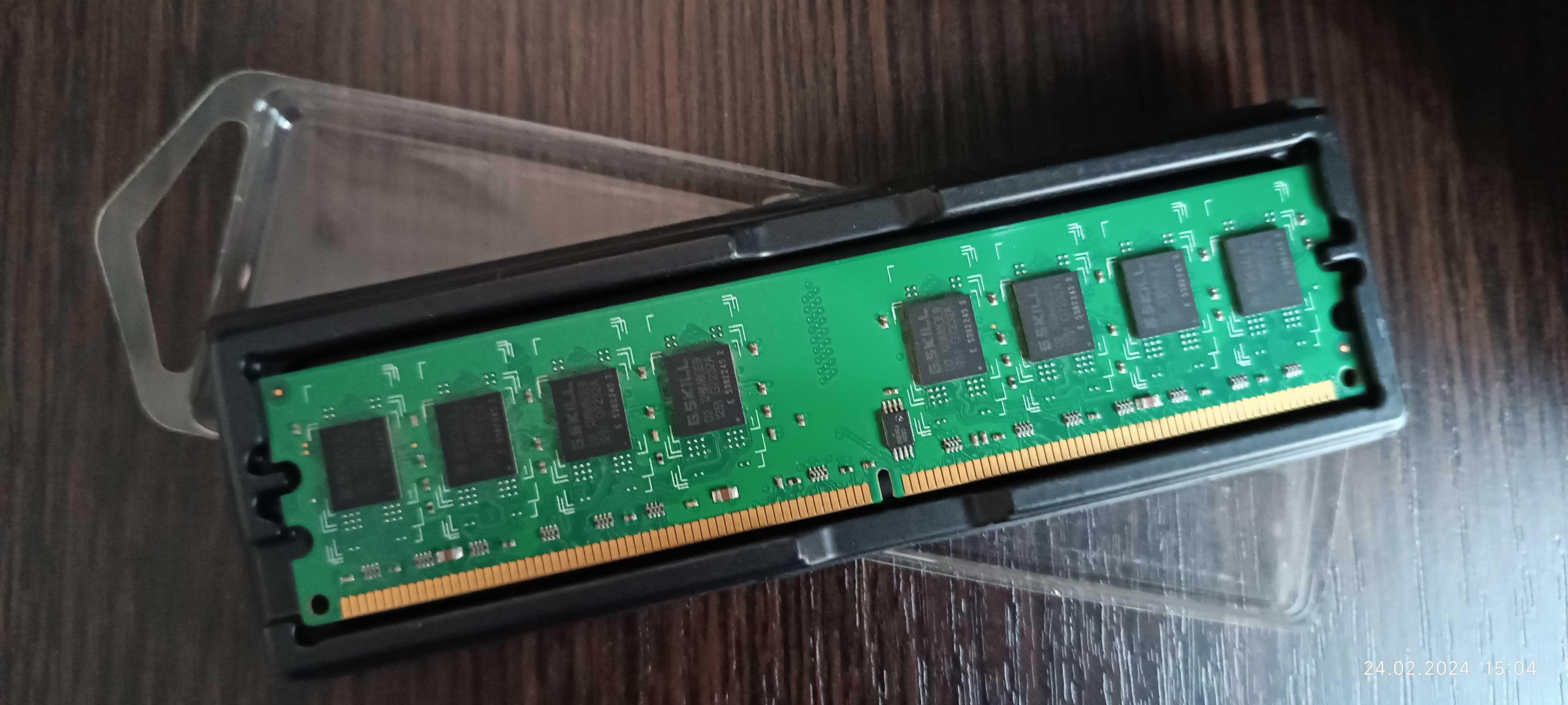Оперативна пам'ять G. Skill DDR2 2Gb