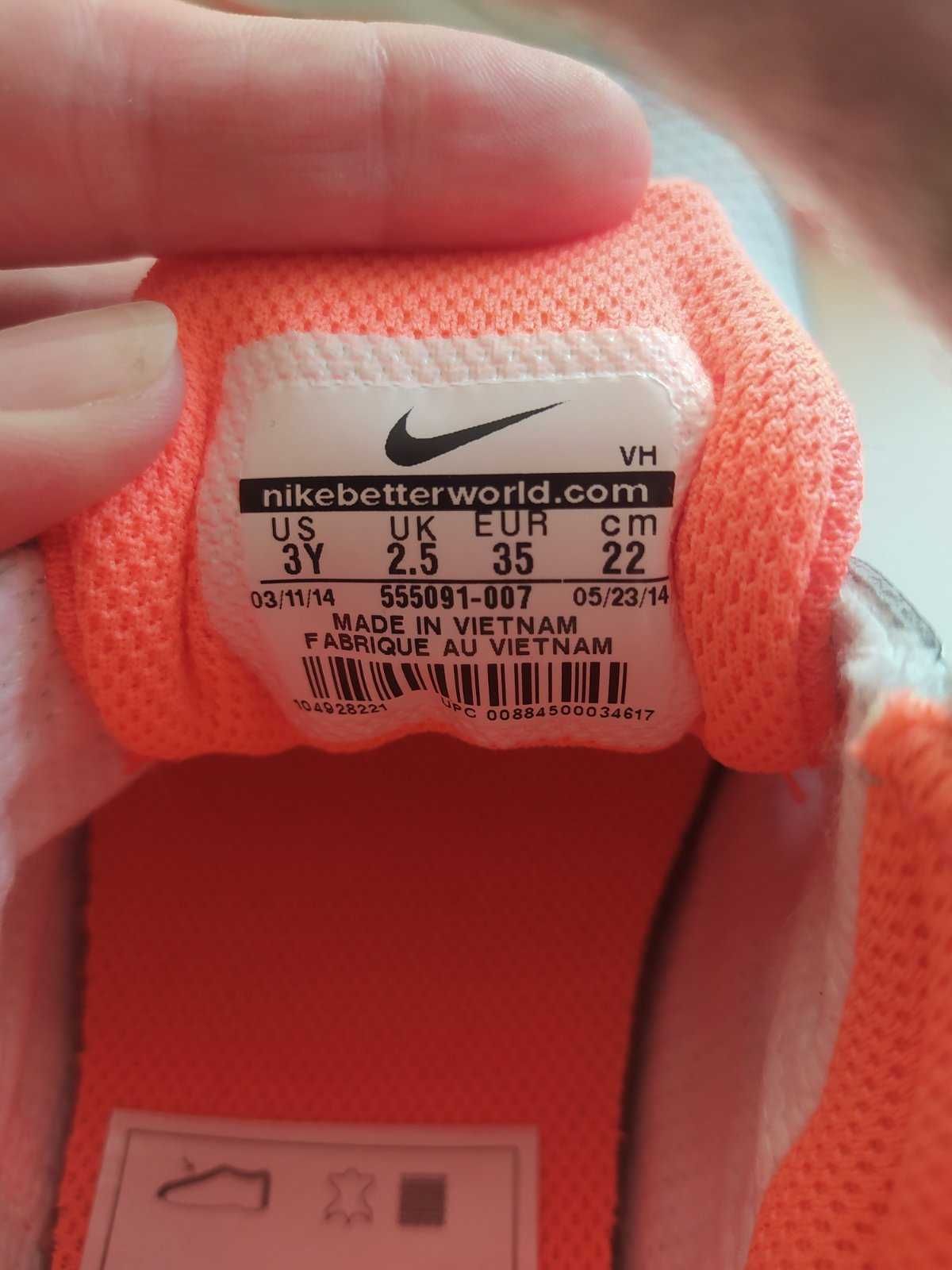 Кроссовки детские Nike 35 размер