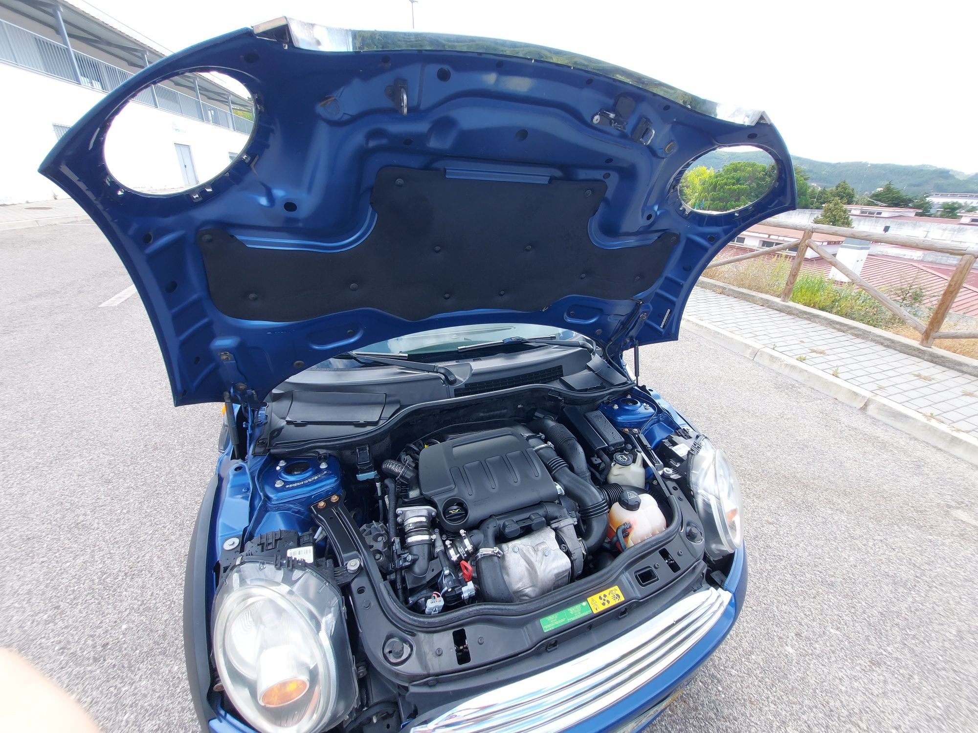 Mini Cooper D 1.6 110cv GPS 6v