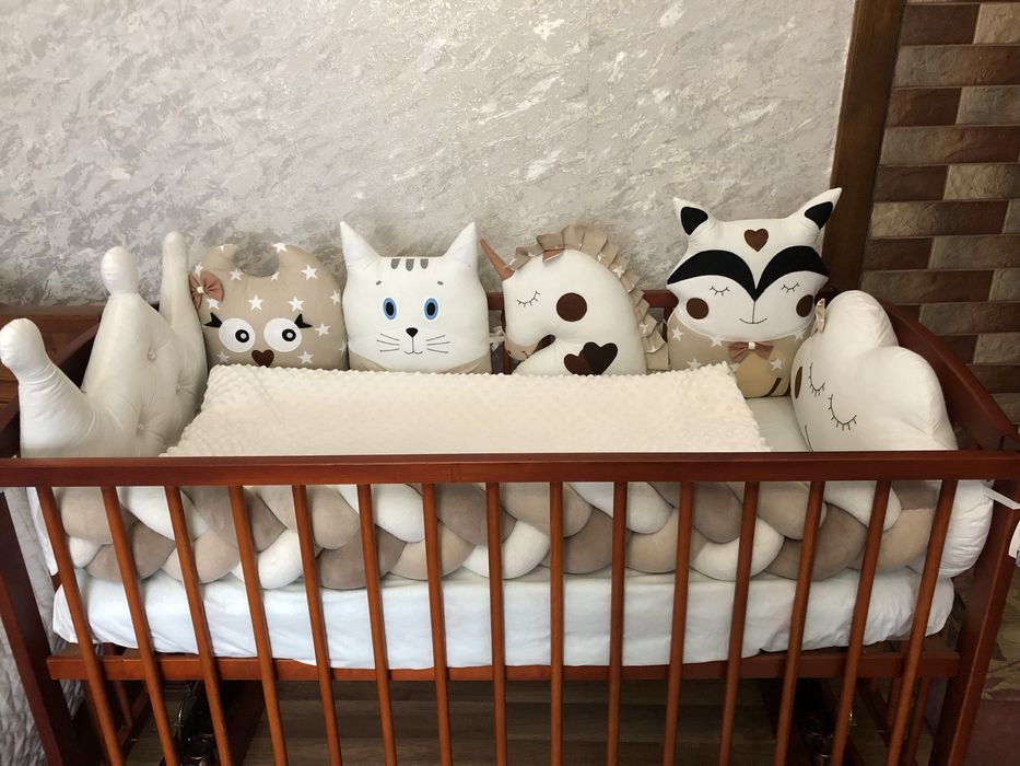 Бортики в дитяче ліжко