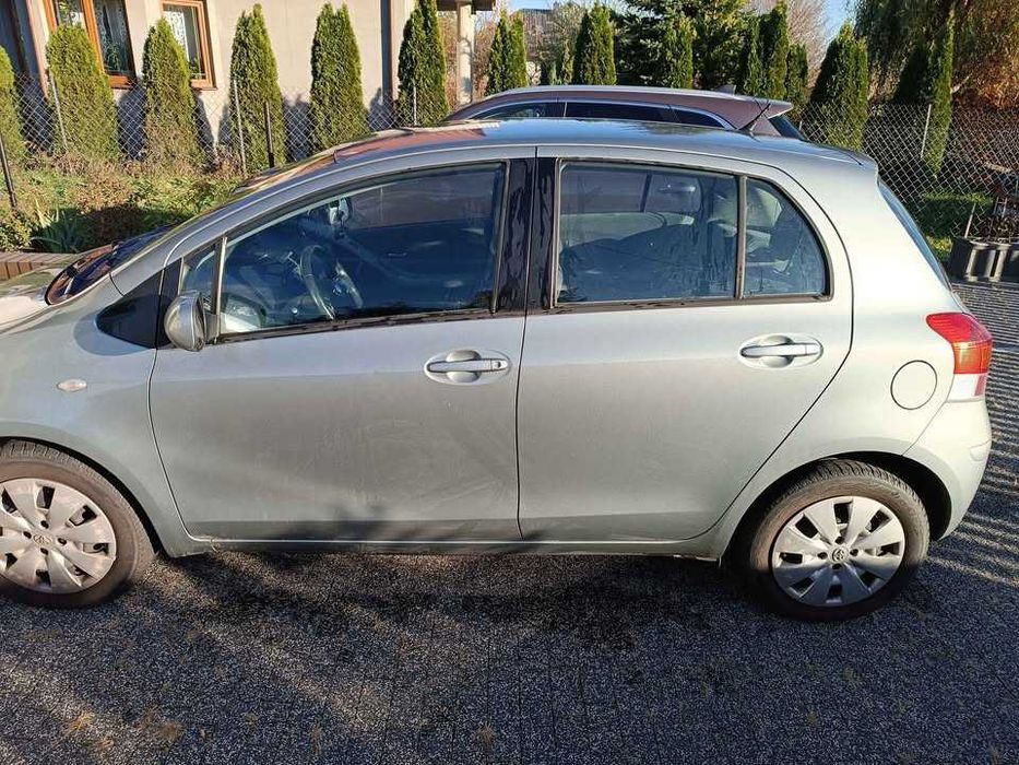 Toyota Yaris 2009
