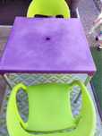 Mesa de jardim e cadeiras