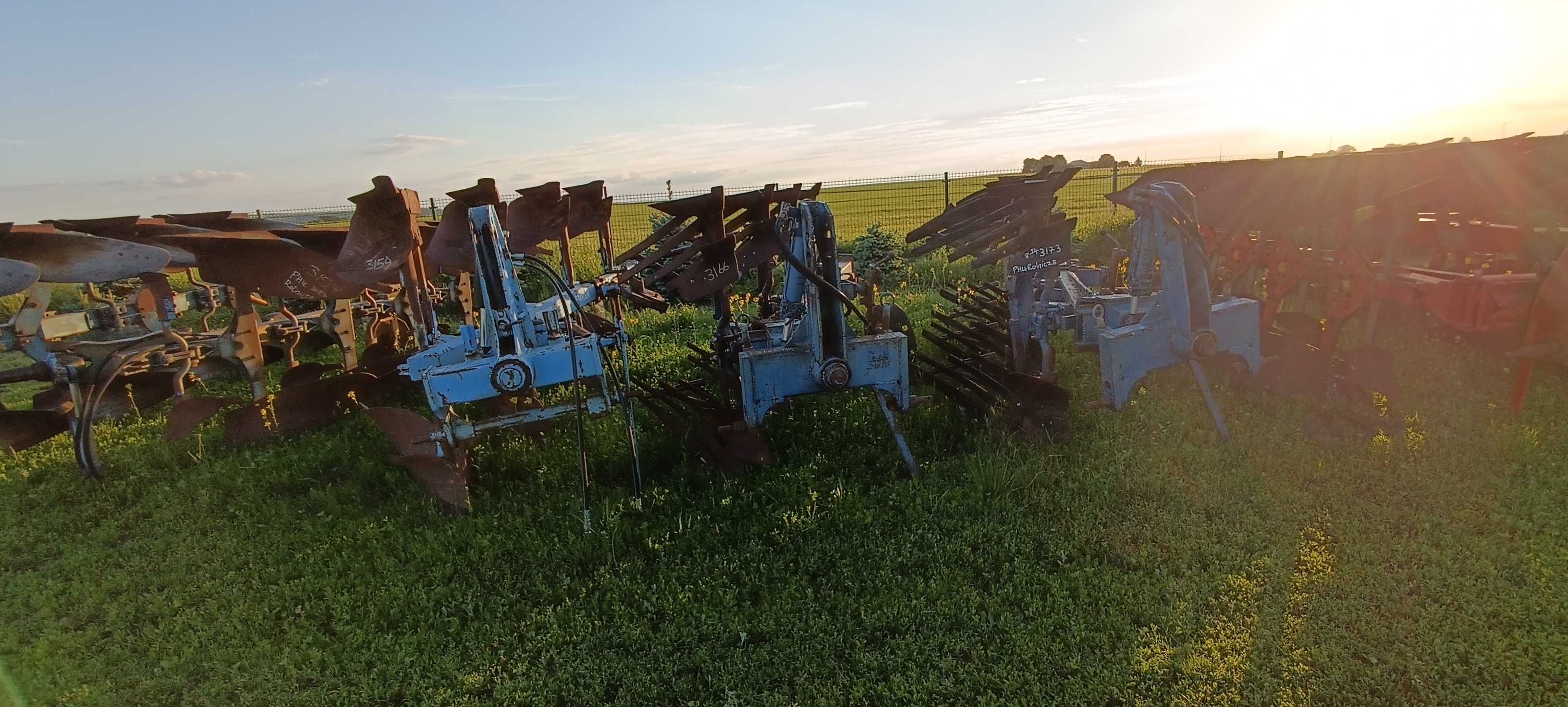Pług Lemken Kverneland Overum Rabe Kuhn Vario Liniowanie