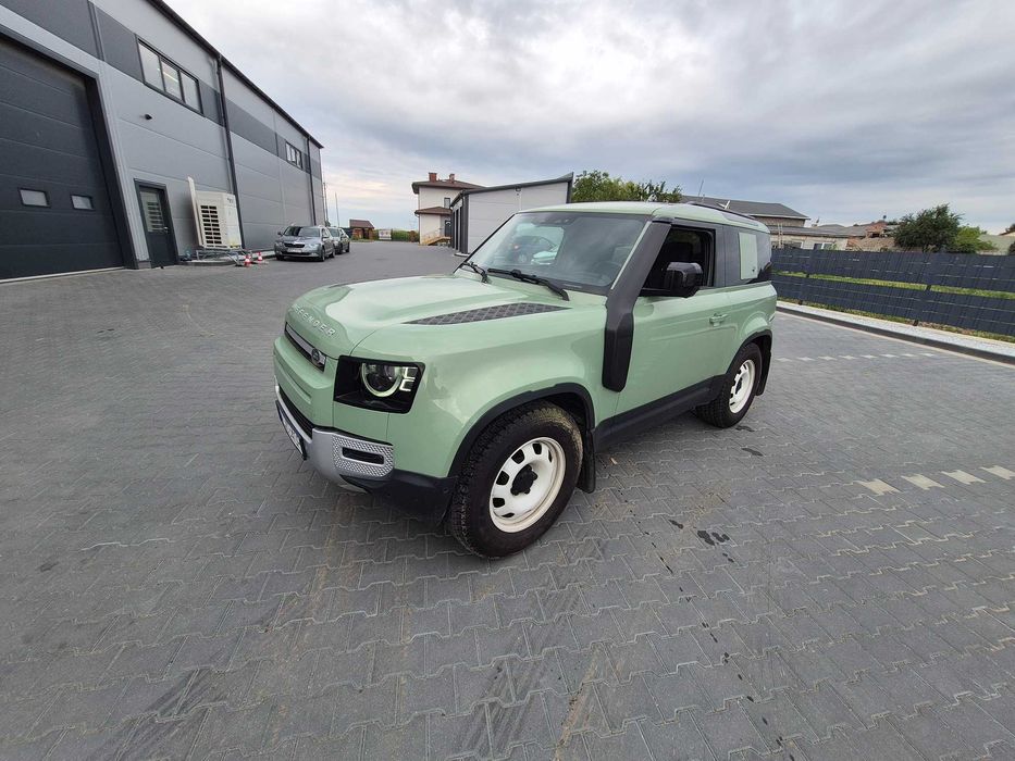 Syndyk sprzeda LAND ROVER Defender 2.0 MR'20 E6d WU6340P