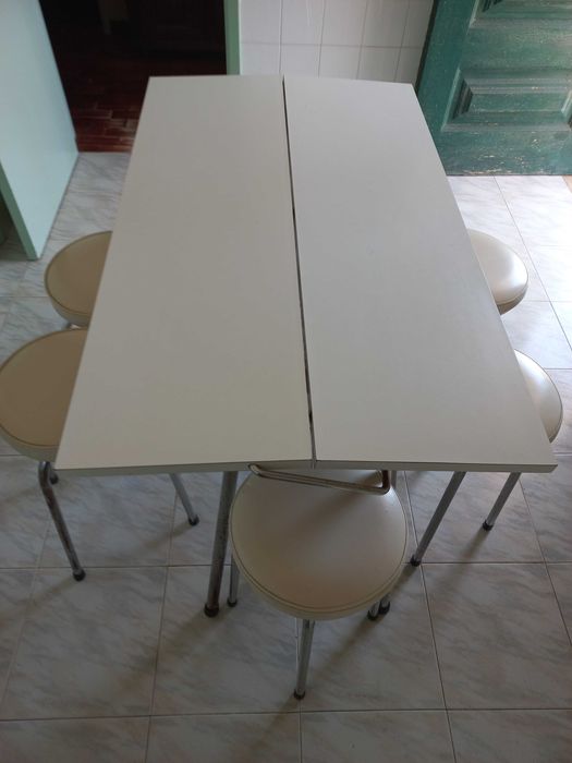 Vendo Mesa de Cozinha