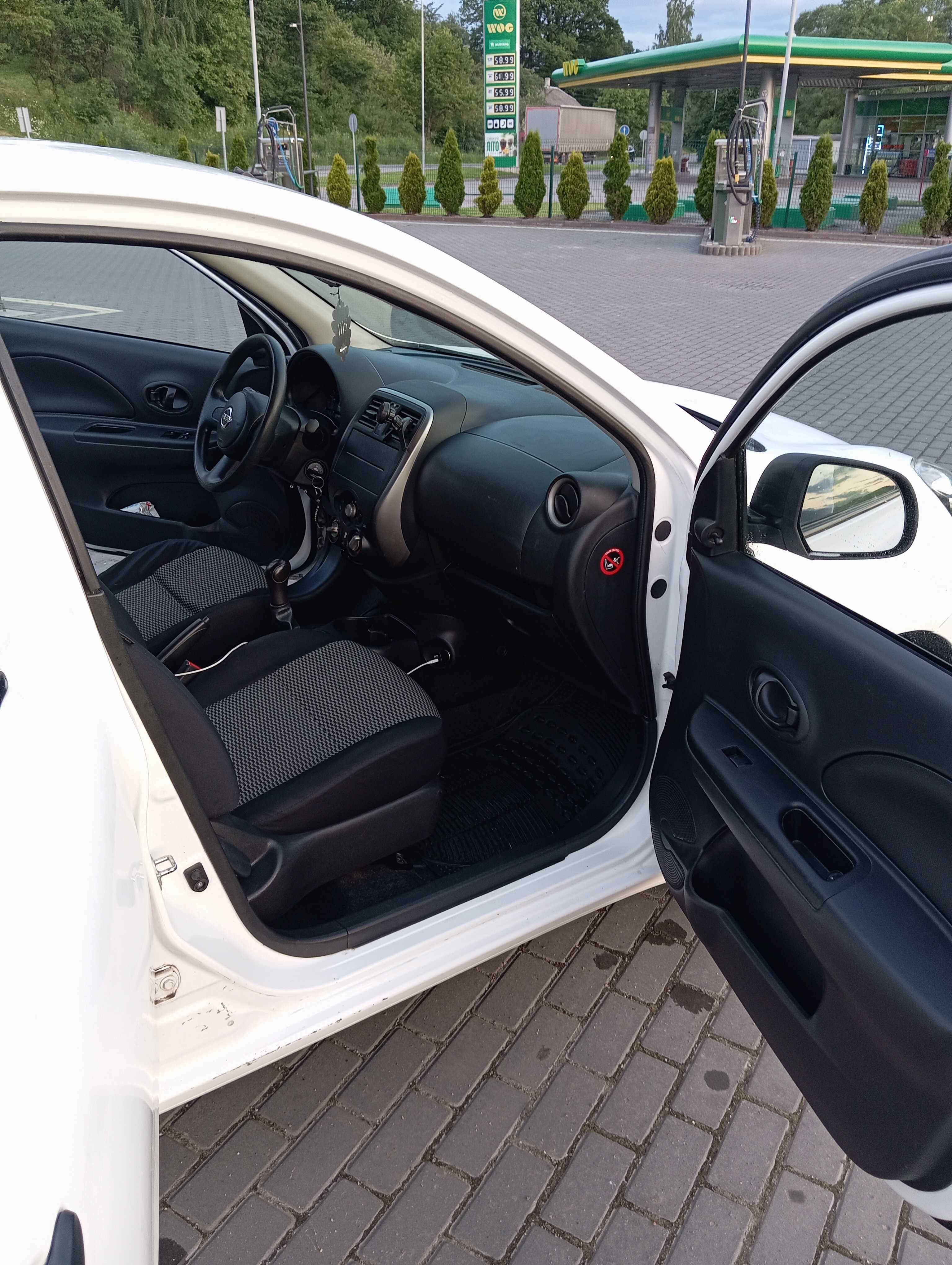 Свіжо-пригнаний автомобіль Nissan Micra