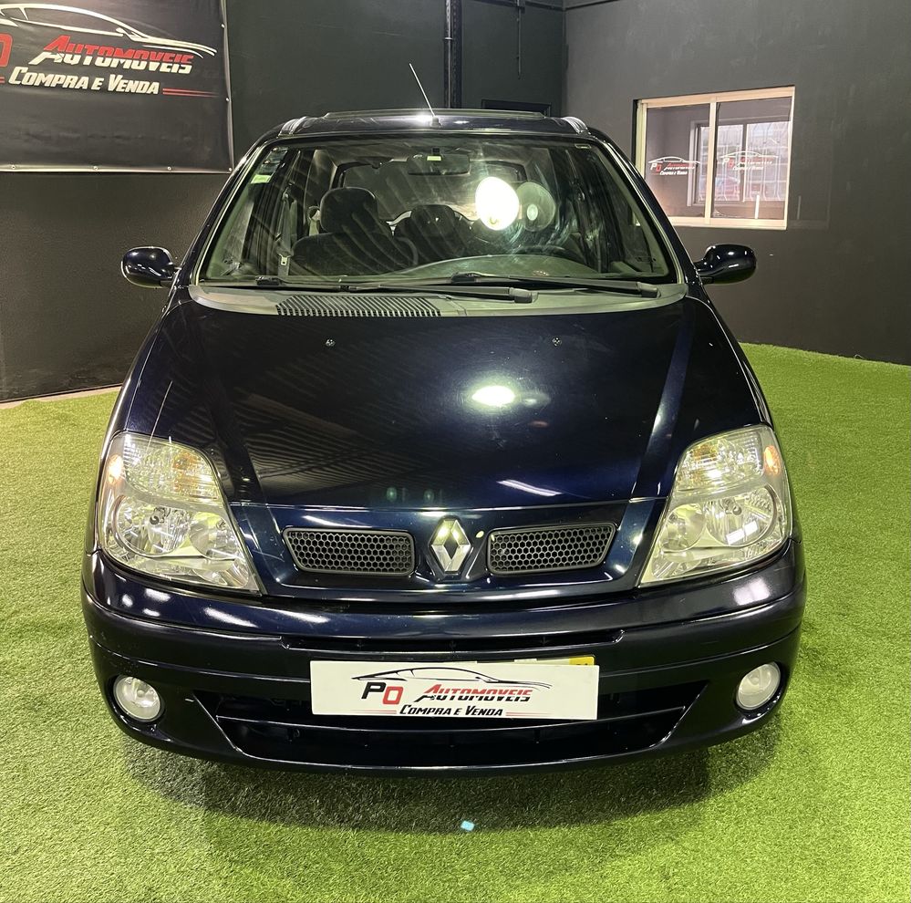 Renault Scenic 1.4 16v