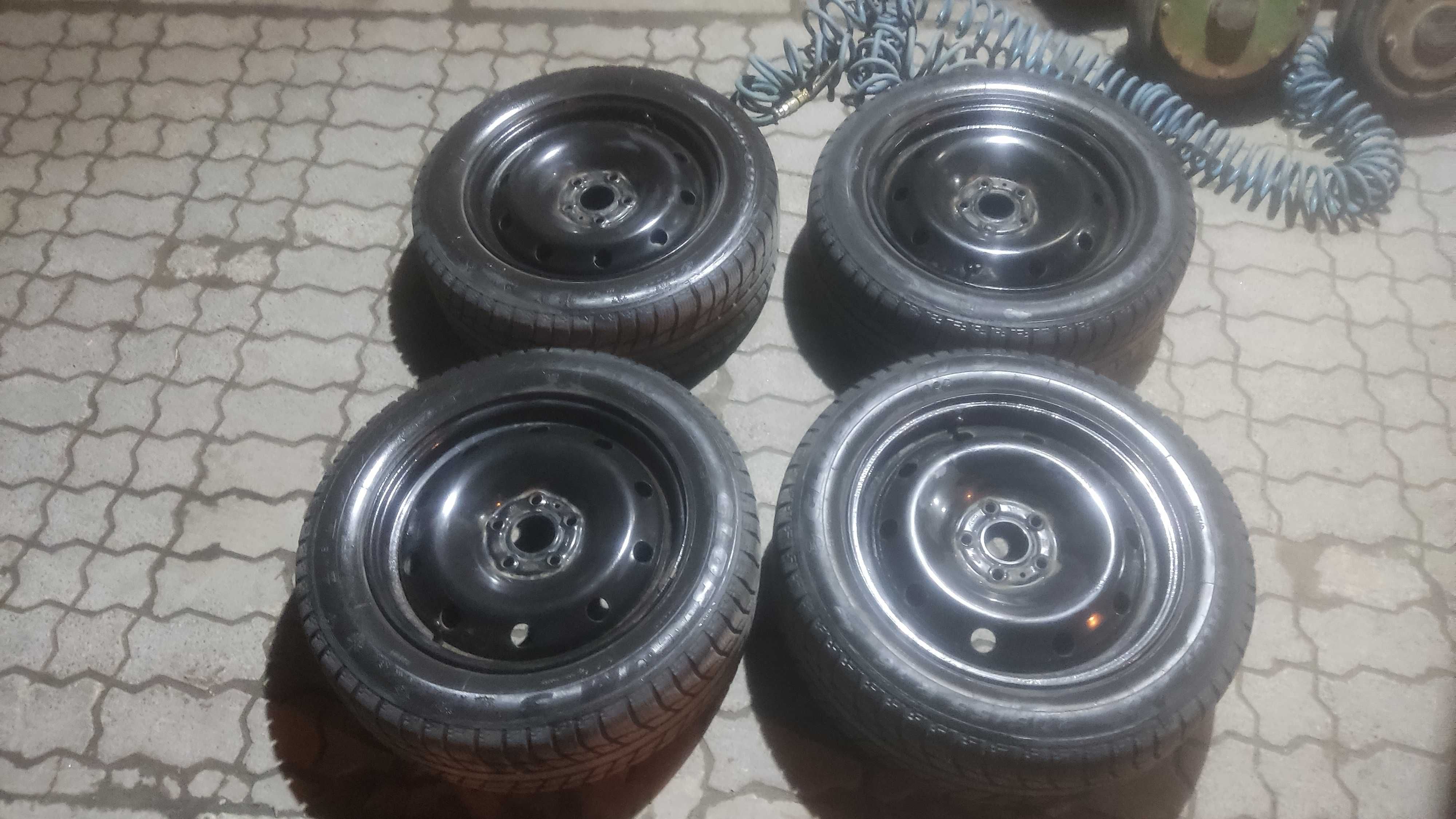 Шини зимові+диски сталь 205/55 R16 91H 5х108 6.5J d60.1 ET50 з Laguna2