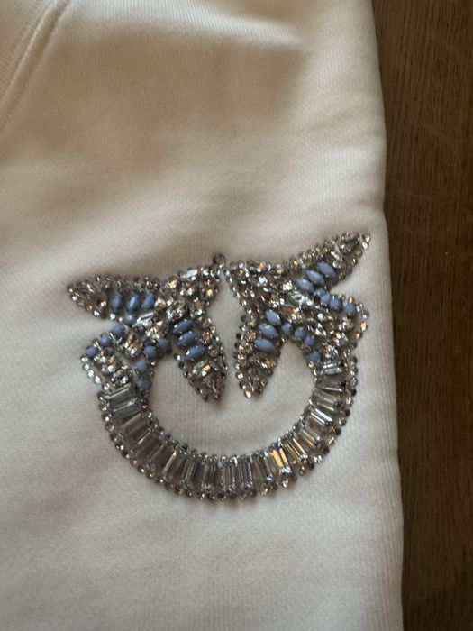 Dres Pinko biały komplet z kryształowym logo rozmiar S 36