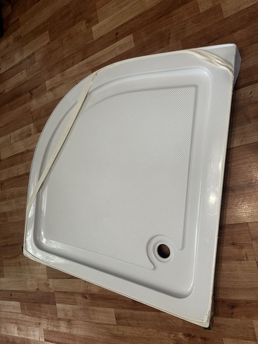 Brodzik prysznicowy 90x90