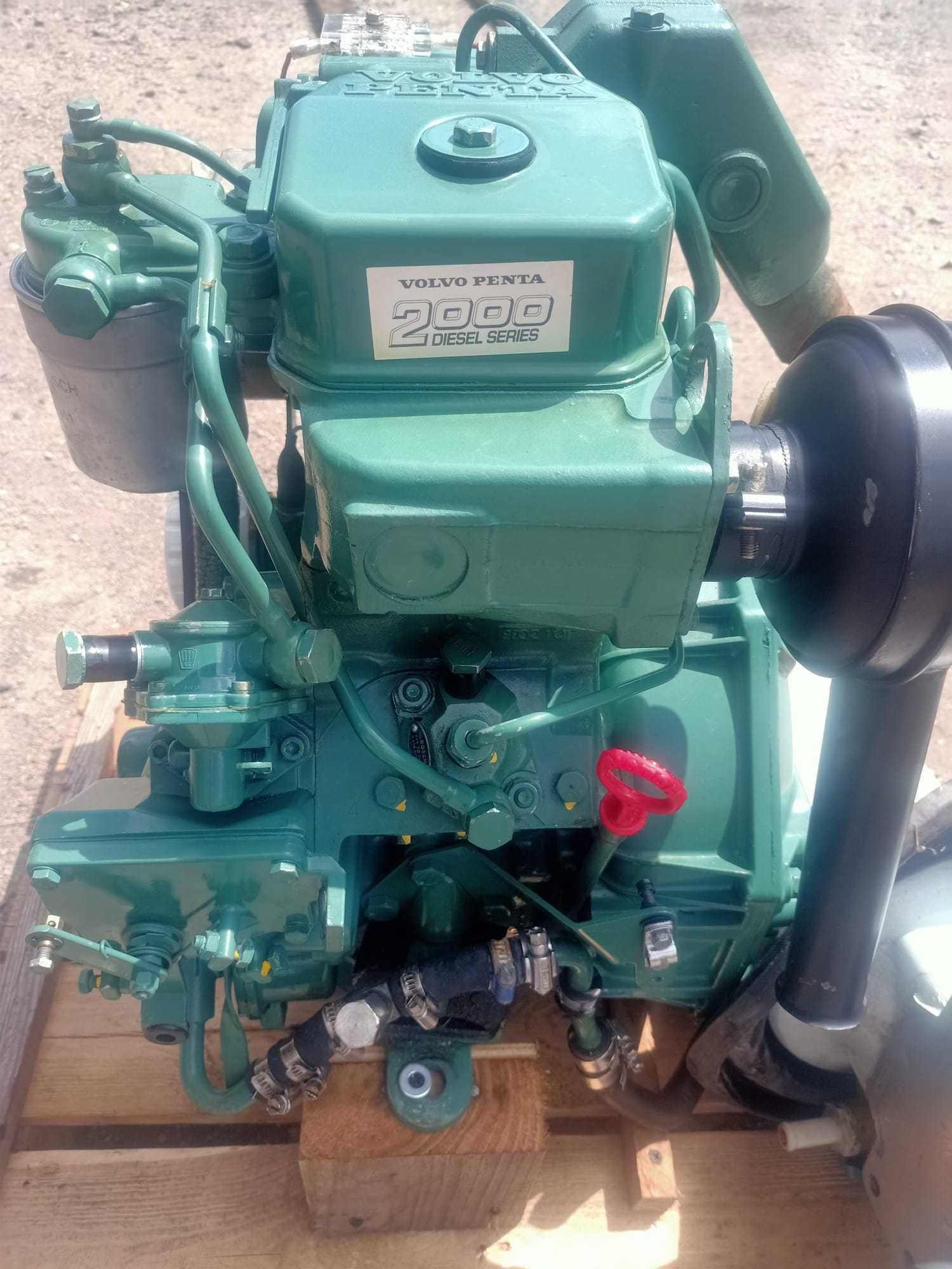 Silnik stacjonarny VOLVO PENTA 2000 model 2001