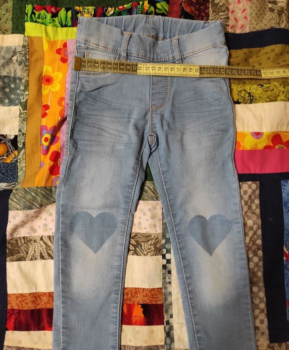 Джинсы для девочки 4-5 л., р. 110