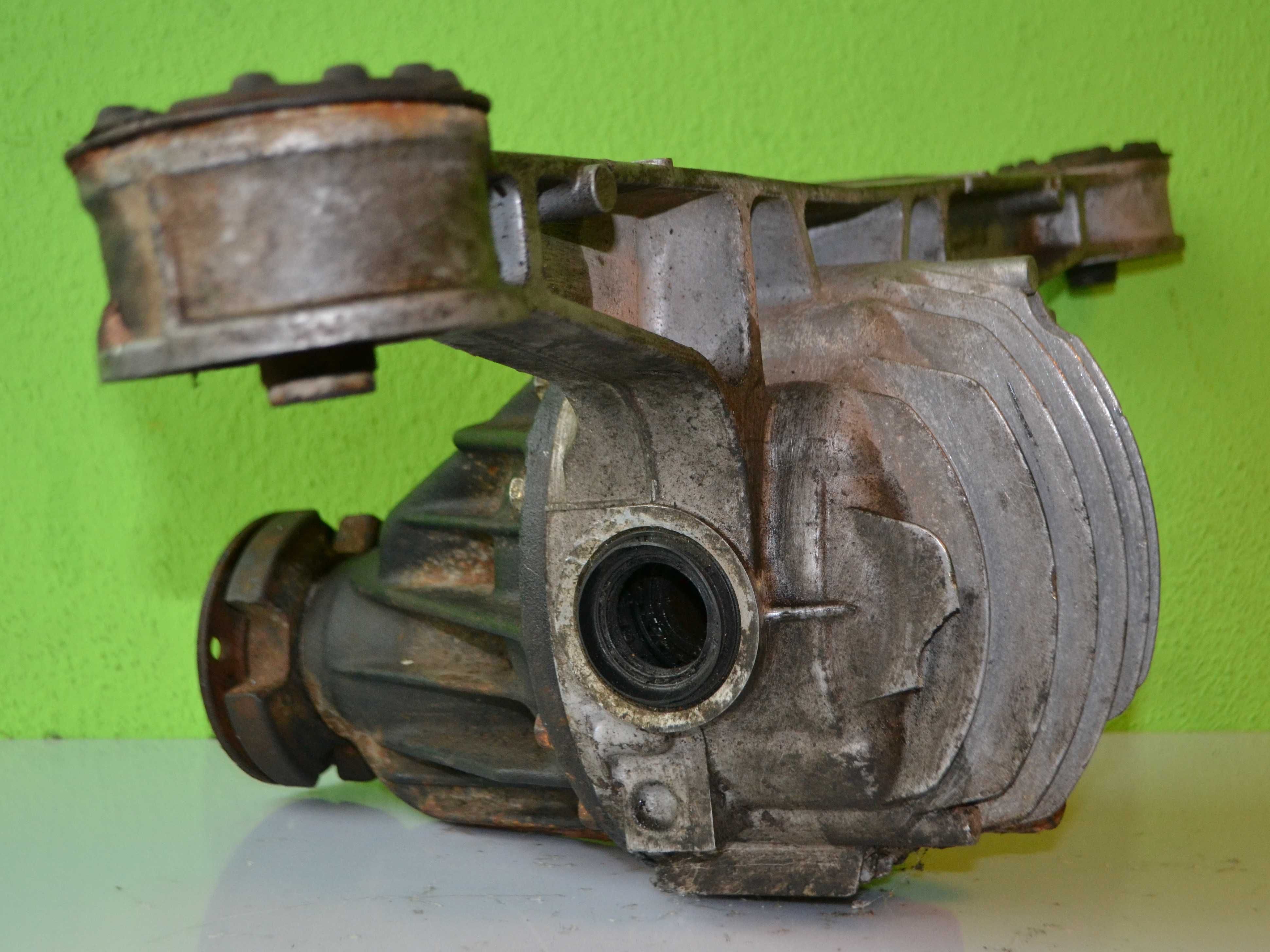 Dyferencjał dyfer tył MAZDA MX5  4.10