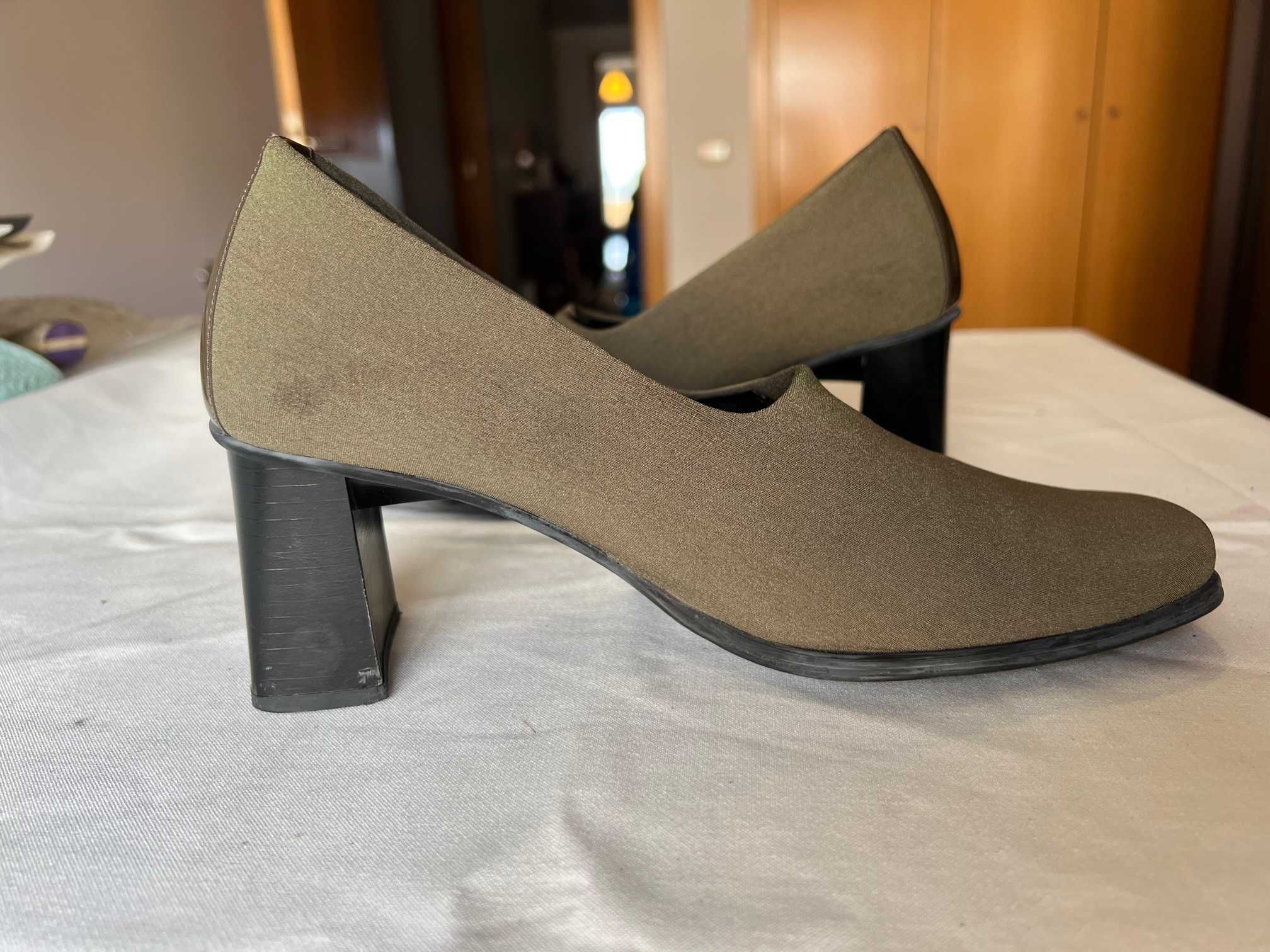 Calçado de Senhora Diversos Modelos - Sapatos Pele Couro tamanho 38
