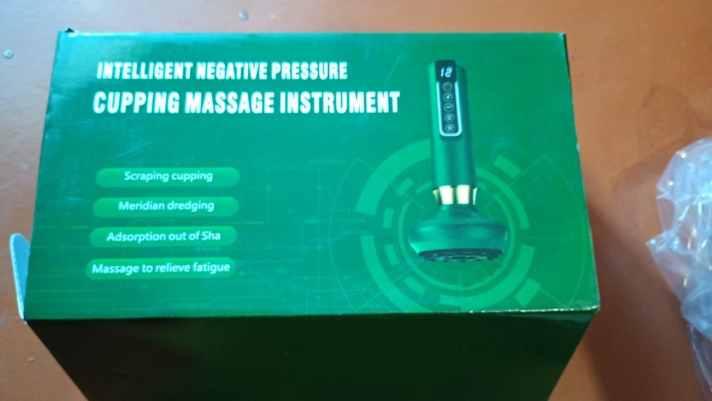 Антицеллюлитный массажёр присоска