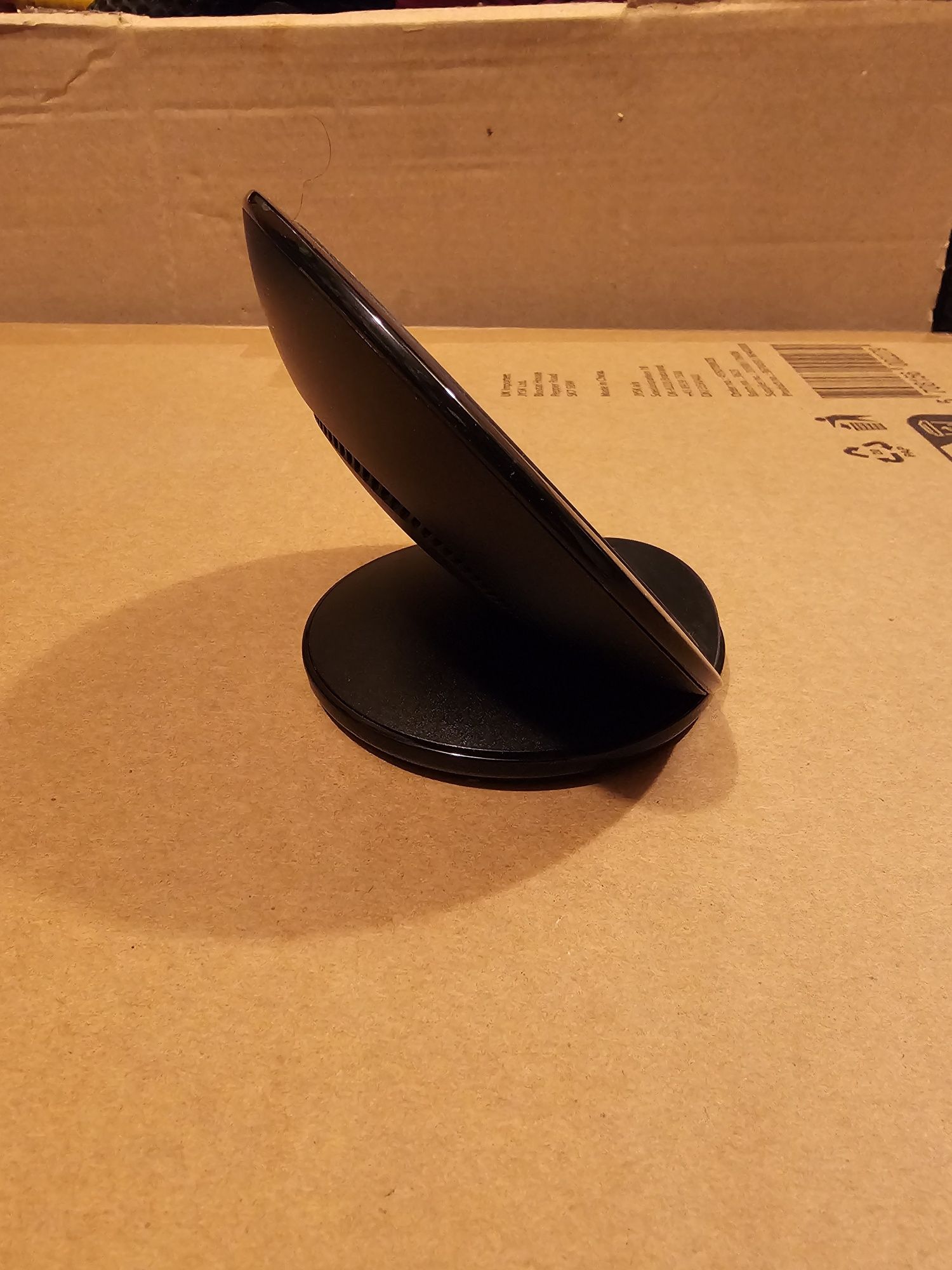 Samsung ładowarka indukcyjna EP-NG930