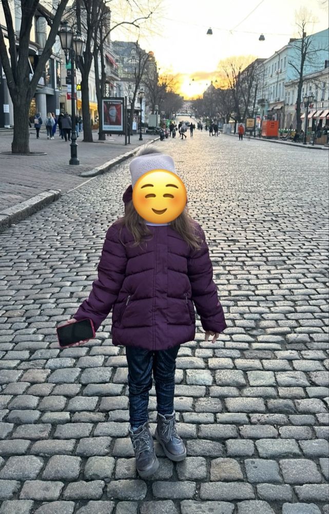 Куртка демисезон теплая фирмы Blukids 122 см 6-7 лет