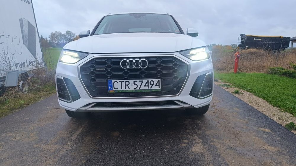 Audi Q5 hybrid, S line, 13000 km ,