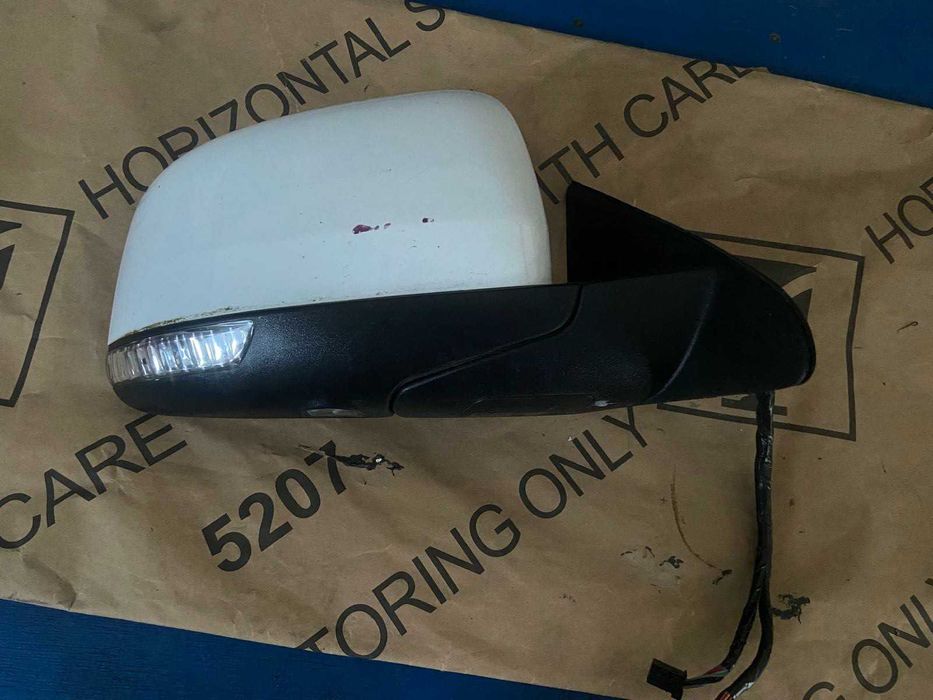 Jeep grand cherokee wk2 lift prawe lusterko obudowa przód EU