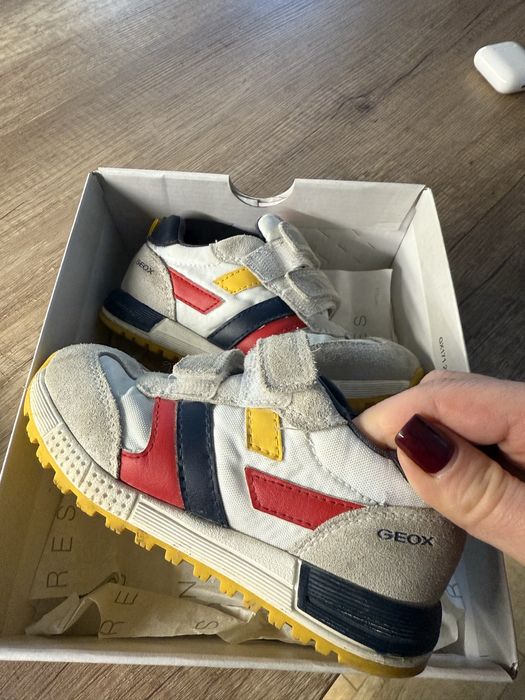 Кросівки  Geox в гарному сьані