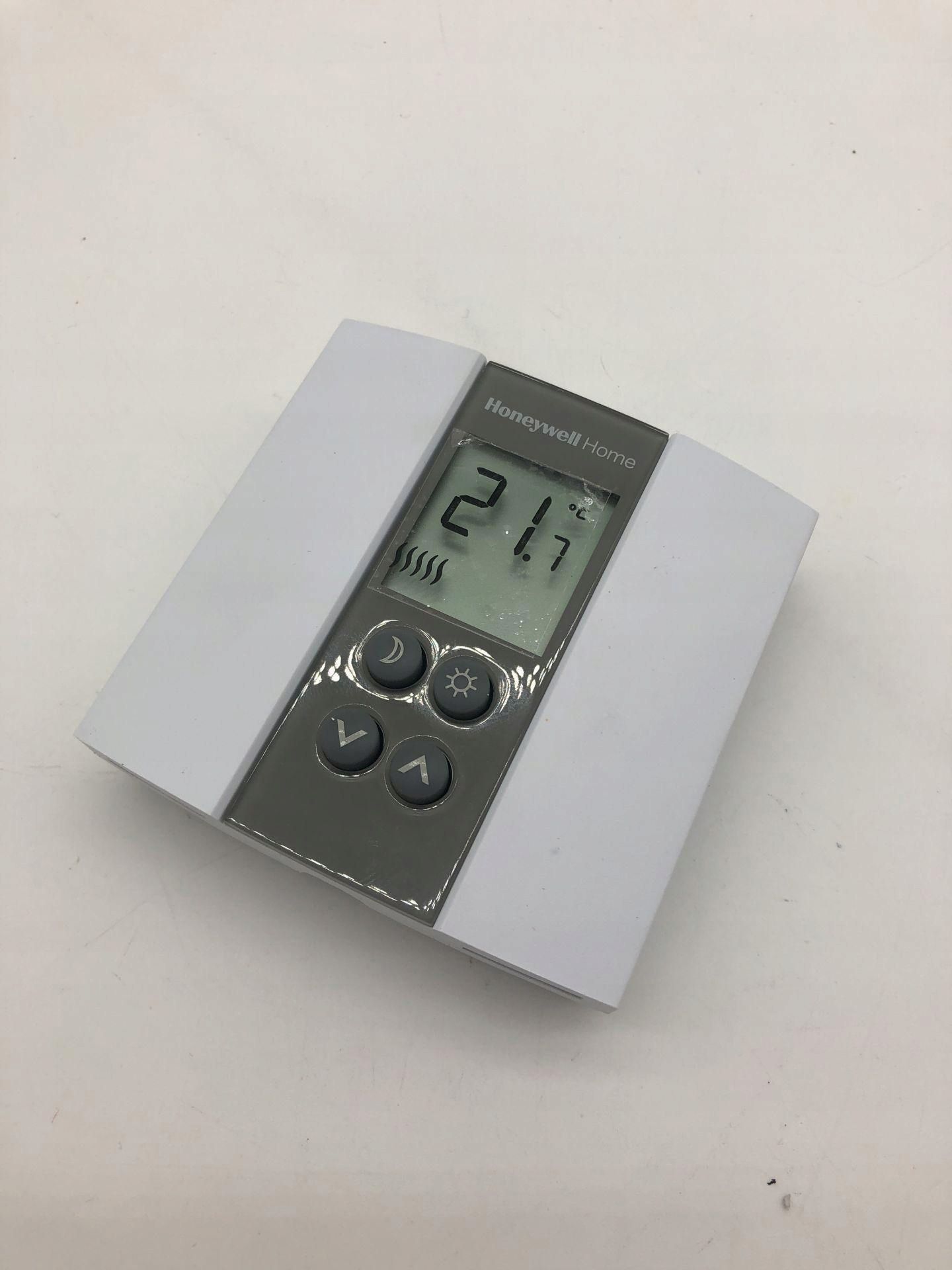 Honeywell Home T135C110AEU Termostat cyfrowy do ogrzewania białe
