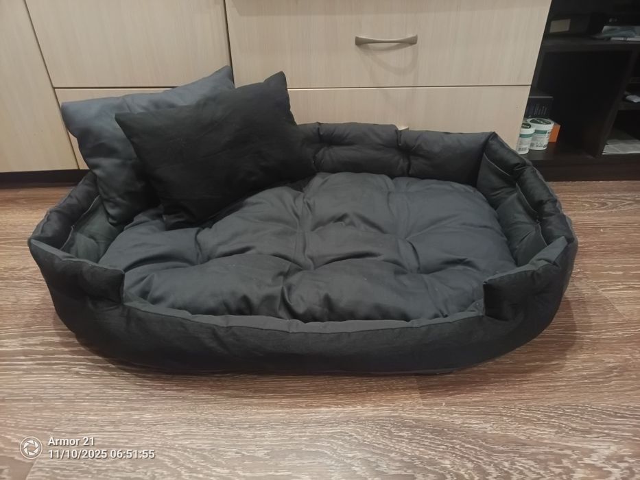 Лежак для крупных пород собак самопошив  размер 1 метр -70