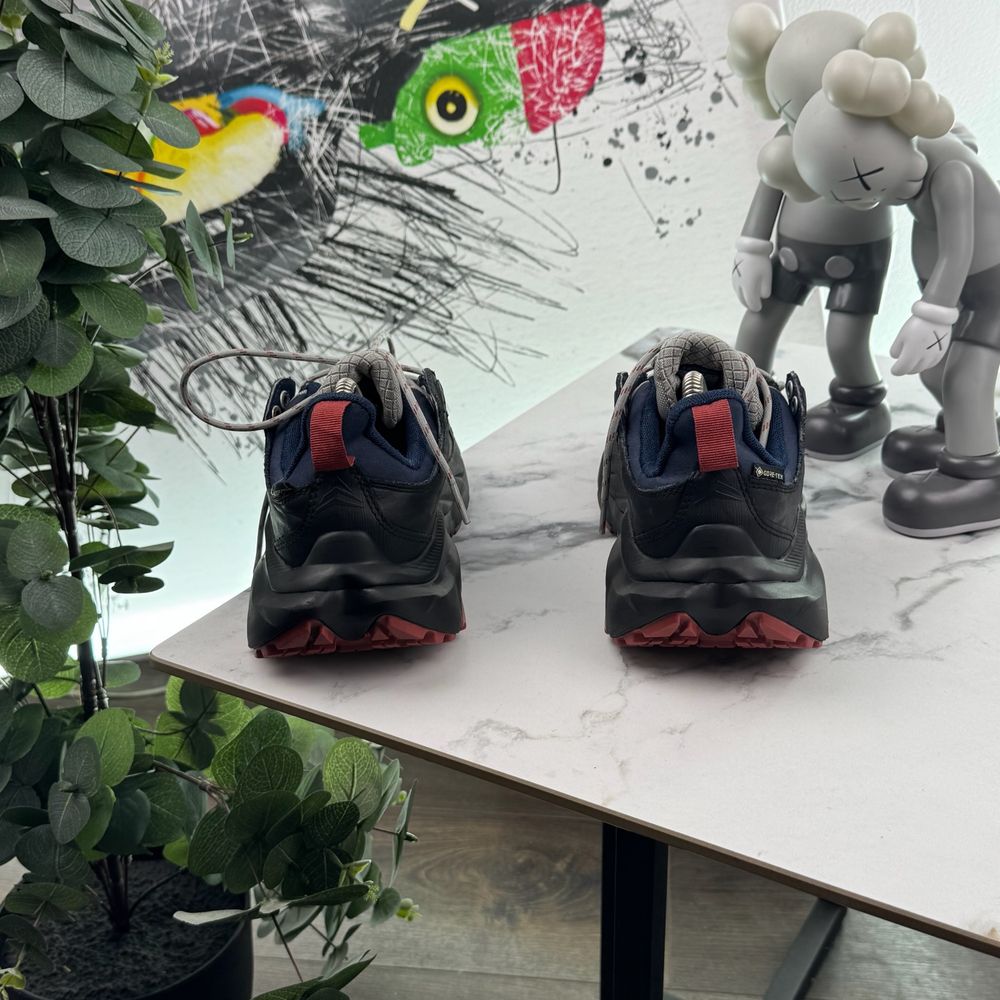 Кросівки Hoka Kaha 2 Gore Tex 38 розмір 4742