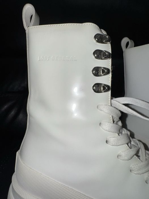 Взуття боти білі 36 розмір