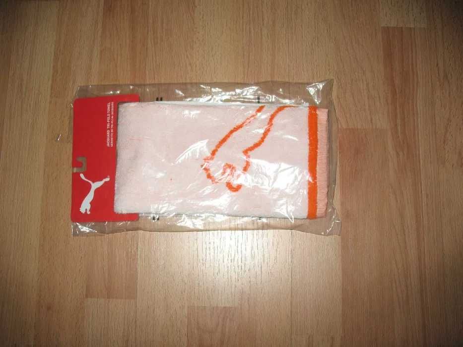 Ręcznik do golfa Puma Jacquard Tri-Fold Towel