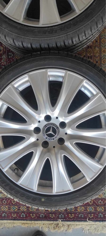 Felgi 17 aluminiowe Mercedez  z oponami