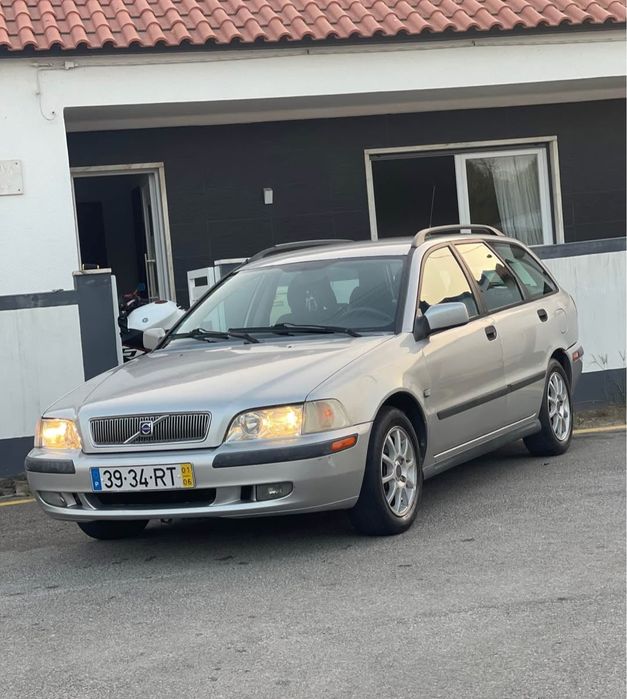 Volvo V40 2001 , 217,000 km