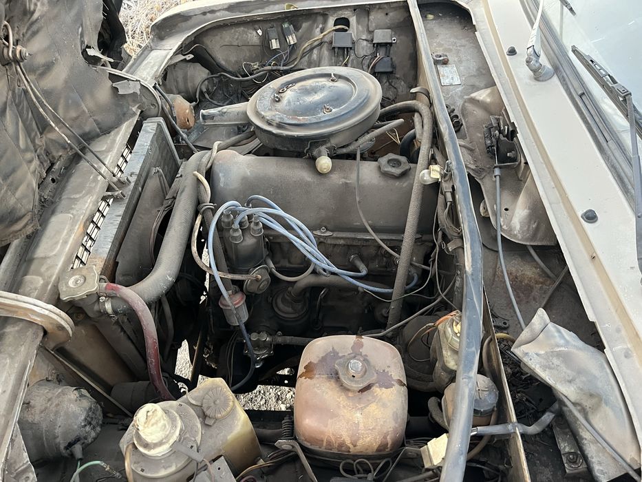 Ваз2106  2106 вразборе все что на фото есть в наличии