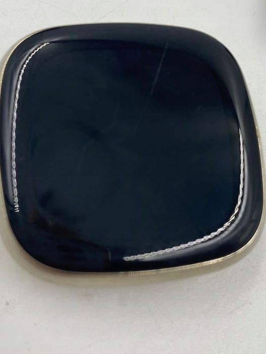 uszkodzony smartwatch fitbit sense advanced monitorowanie serc opis