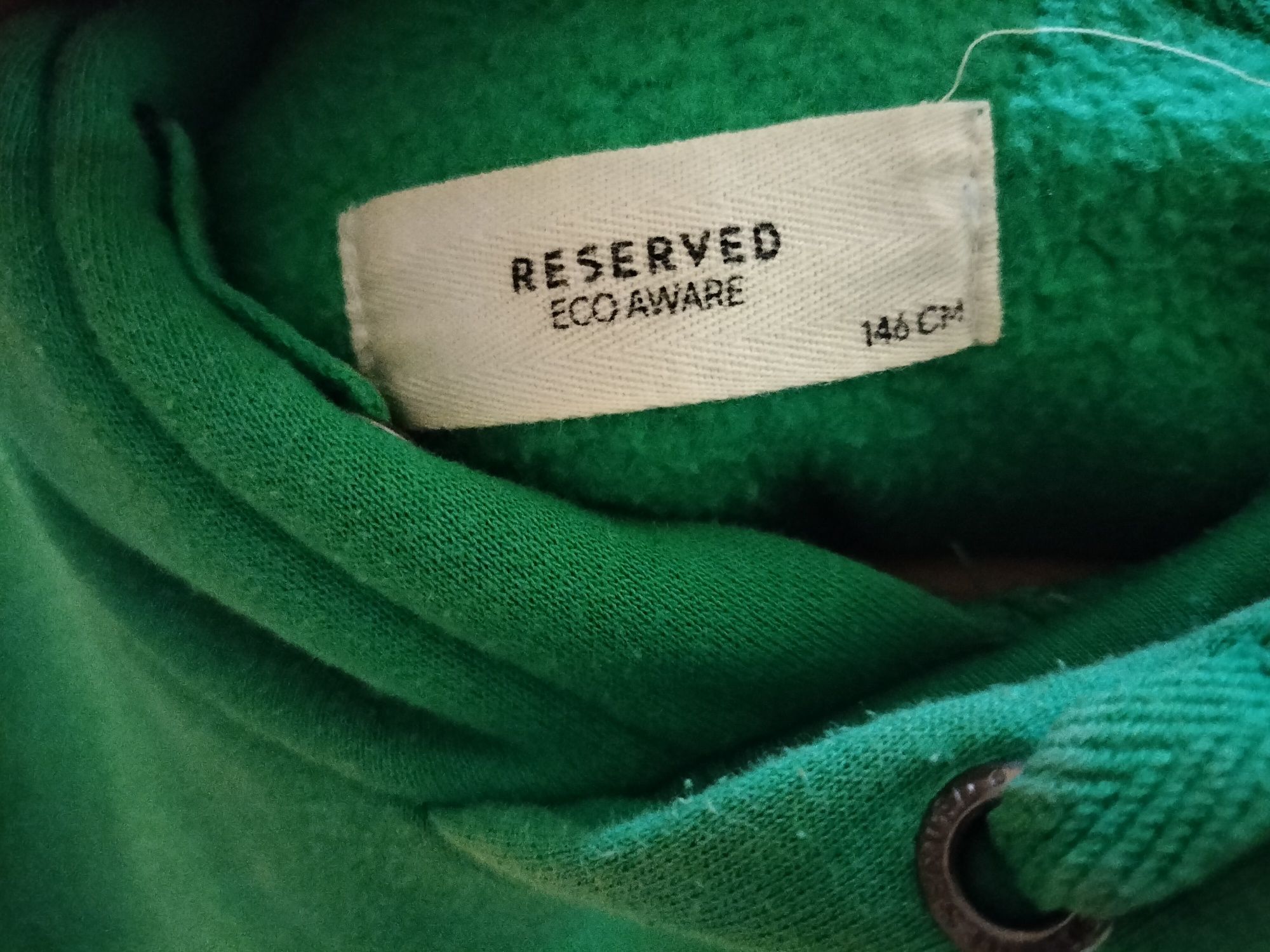 Bluza młodzieżowa z kapturem RESERVED w rozm 146