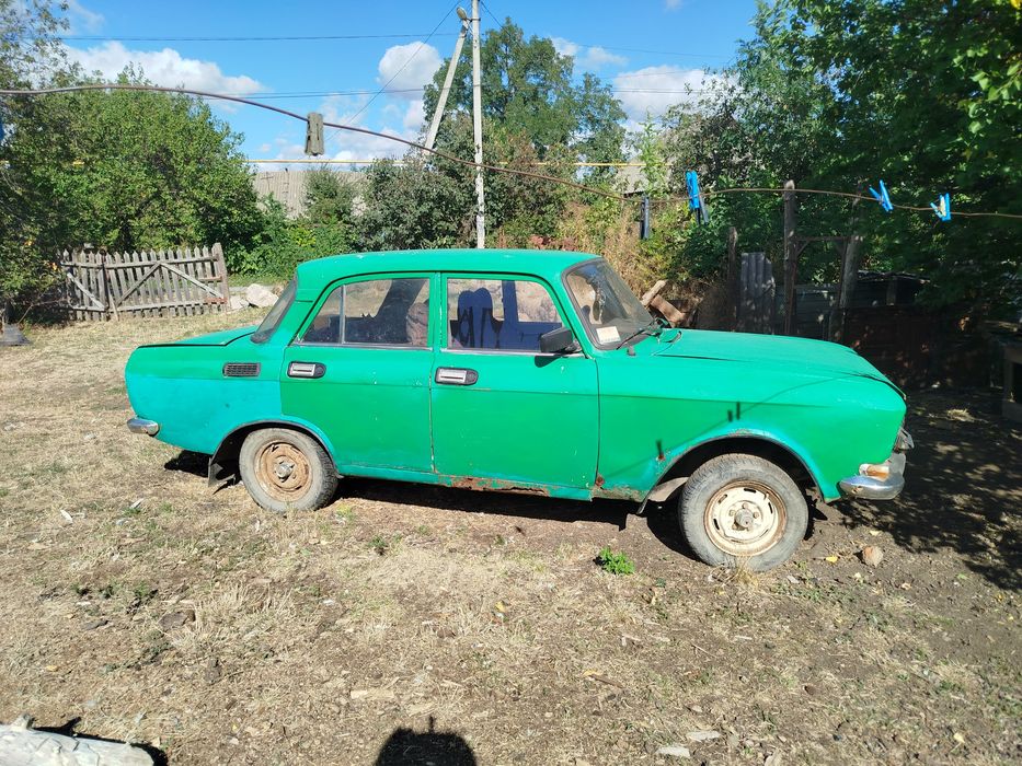 Продам Москвич 2140