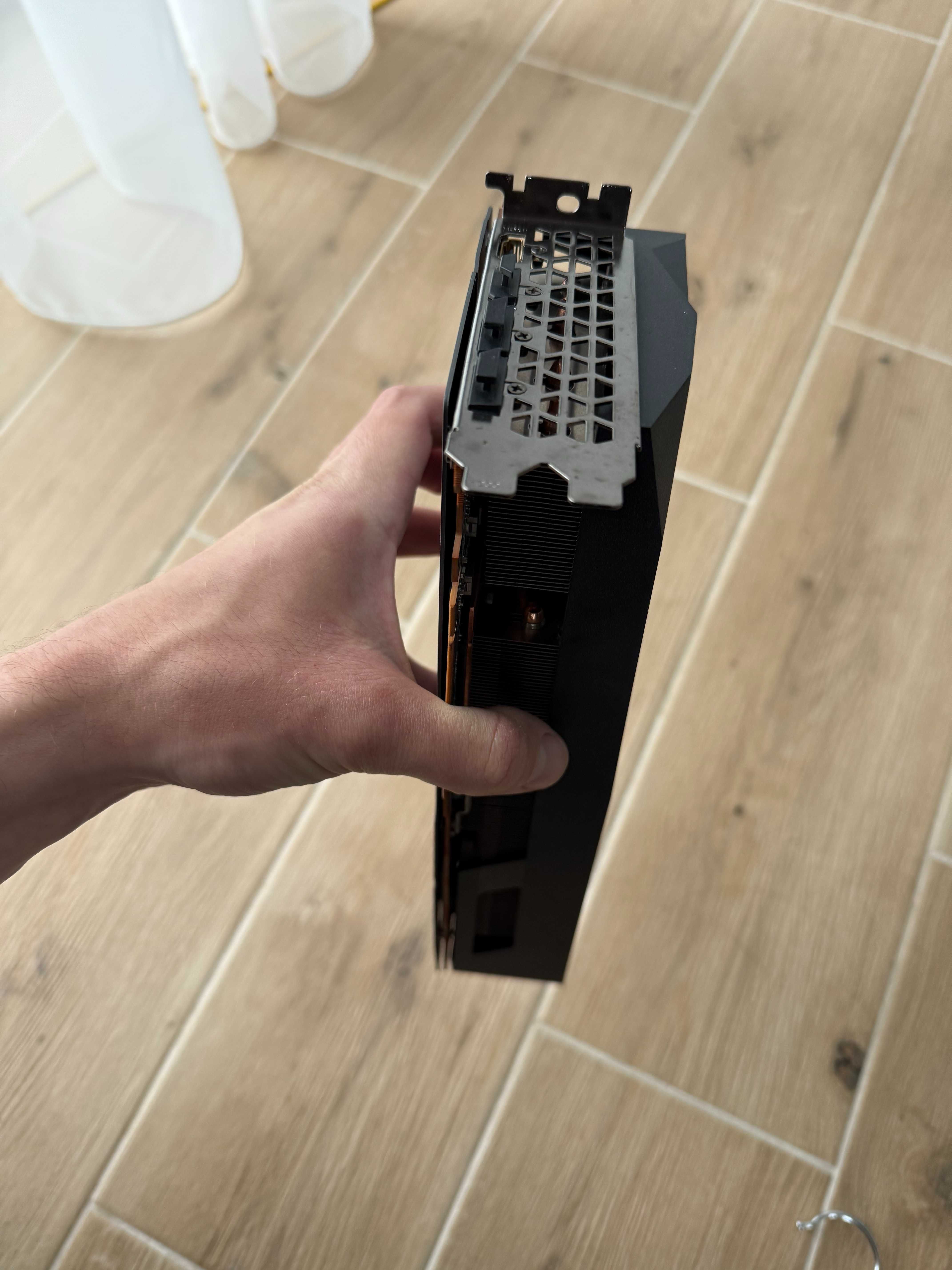 Відеокарти RX 6900XT