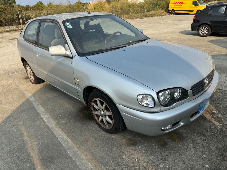 Toyota Corolla Gasolina 3 portas para peças