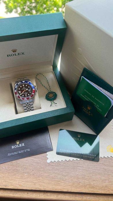 Rolex GMT-Master II “Pepsi” NOVO na caixa