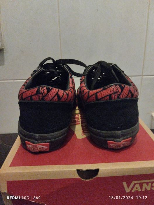Tennis Vans 35 ½