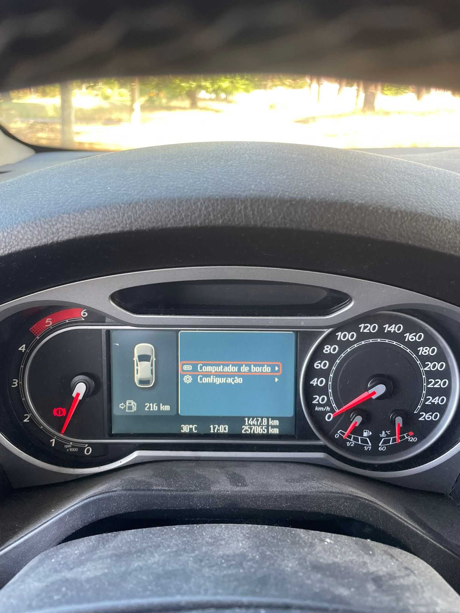 Ford Galaxy 2.0 Diesel - 12/2010 - Cx. Automática