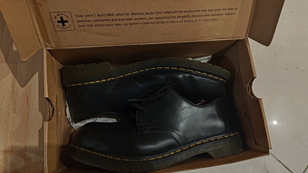 Buty Martensy, glany 3 dziurkowe