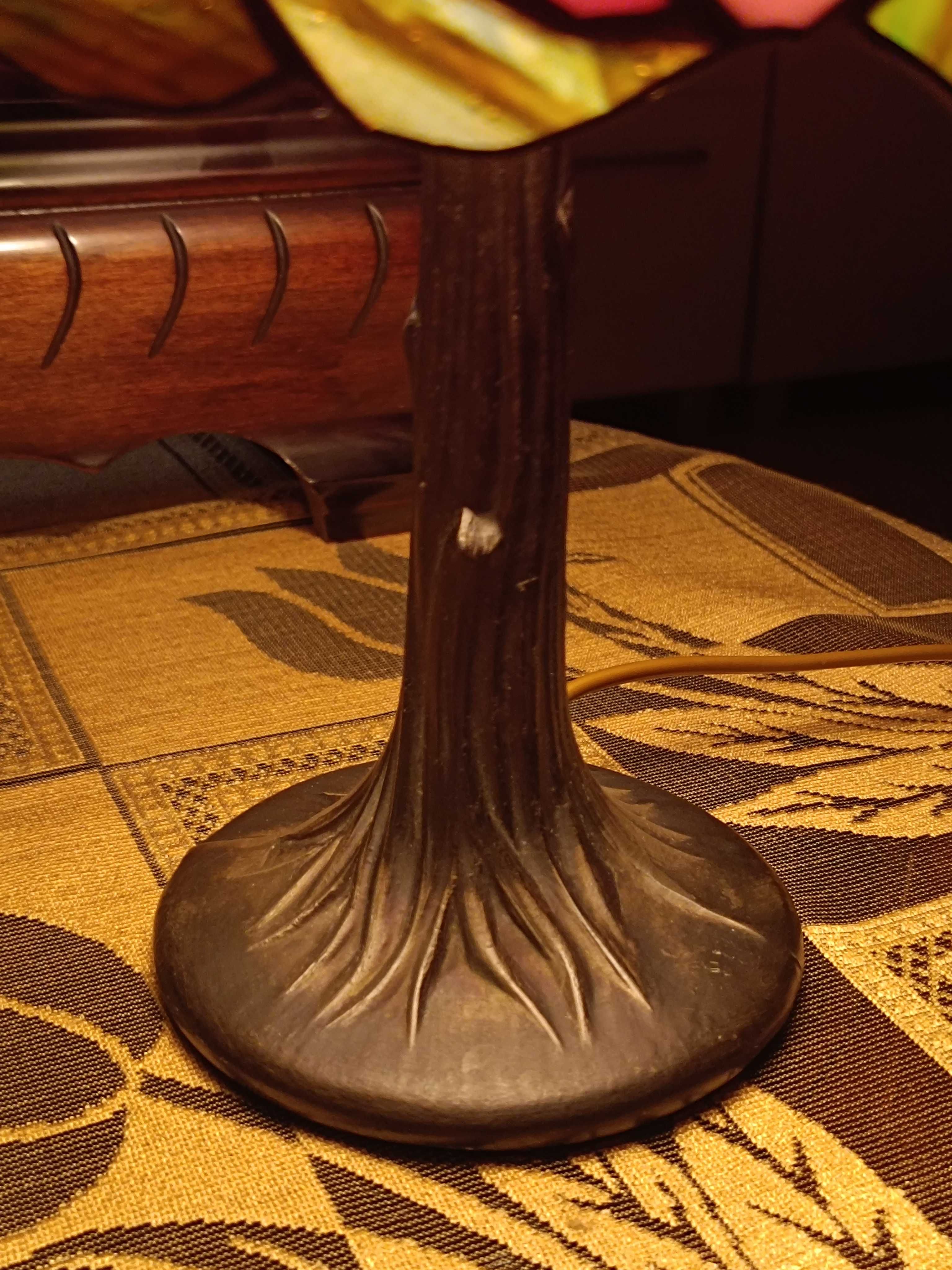 Lampa ,,Tiffany " witrażowa - Kwiaty