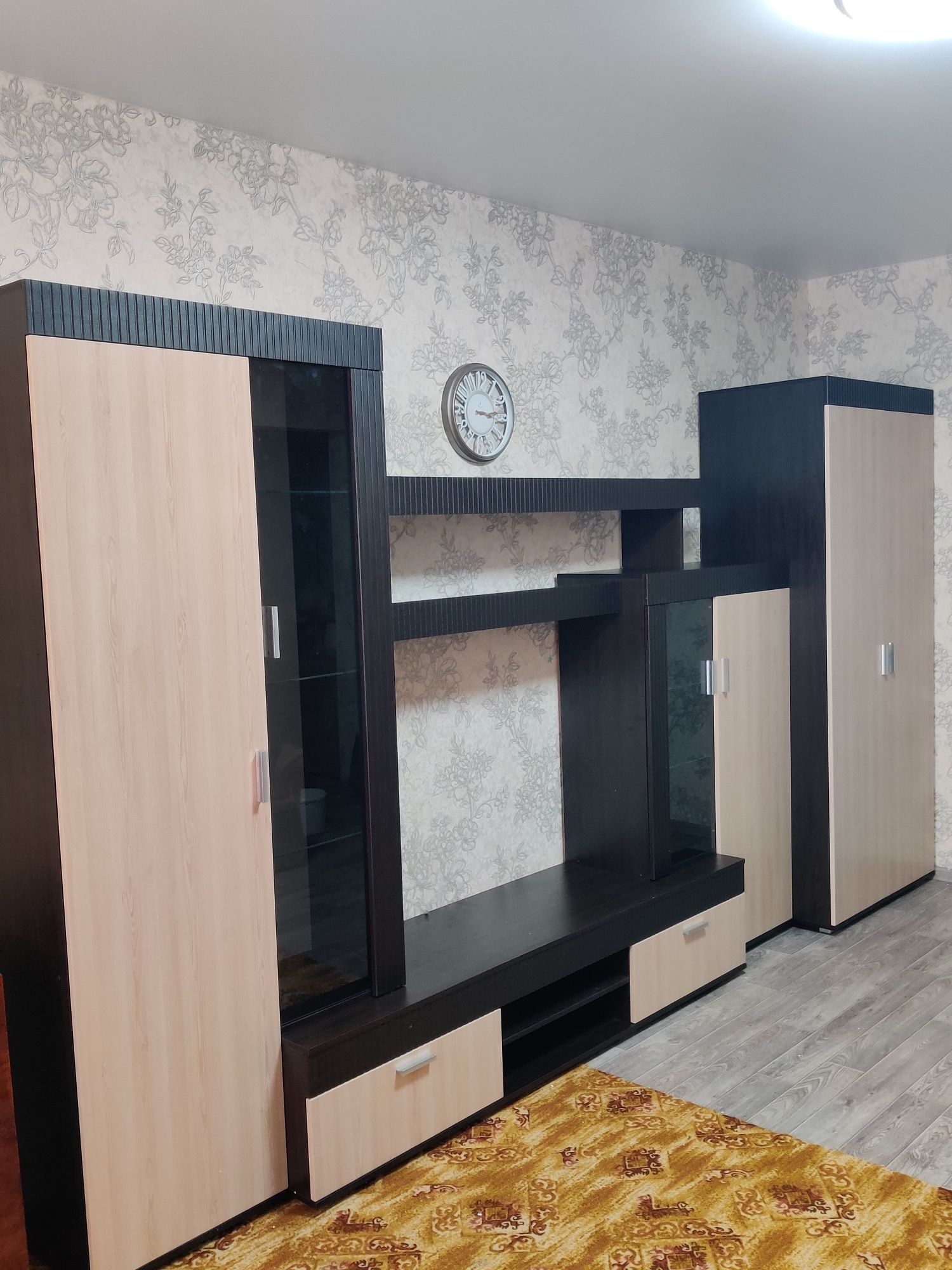 Сборщик мебели ,ремонт мебели, установка